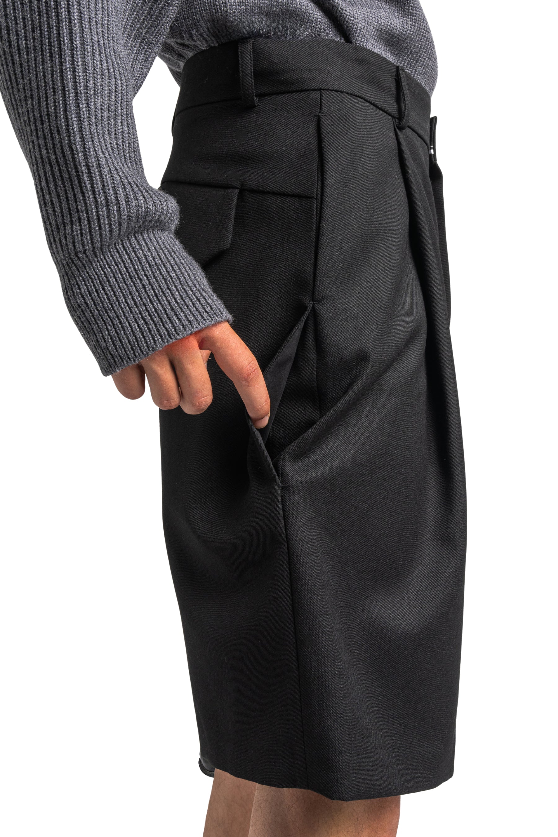 Nucleo Shorts
